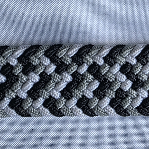 Stylish Black and Gray Woven Belt With 100% Leather Details Unisex 42" X 1.5" - Picture 9 of 11